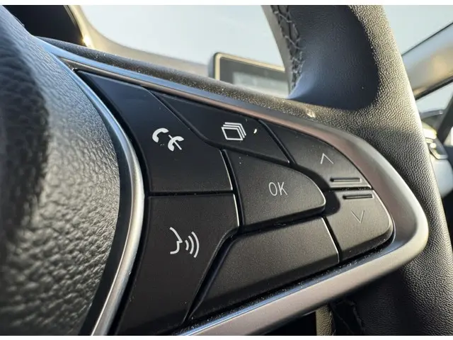 Renault Clio 1.0 TCe Limited 2022 Benzine 11