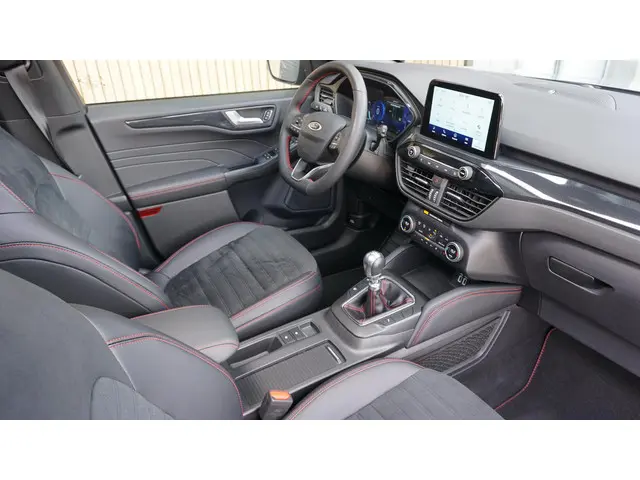 Ford Kuga 1.5 EcoBoost ST-Line X 2022 Benzine 24