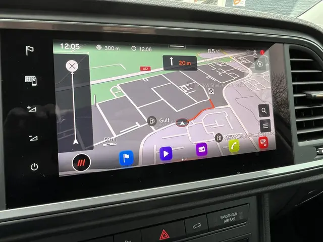 SEAT Ateca 1.5 TSi DSG FR Business Intense 2024 Benzine 19