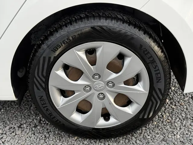 Hyundai i20 1.0 T-GDI Comfort 2018 Benzine 31