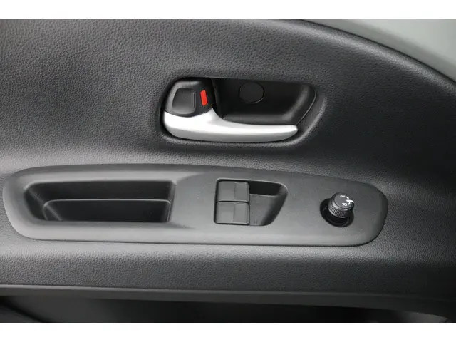 Toyota Aygo X Hybrid 115 envy 2026 Hybride Benzine 28