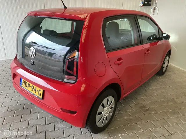 Volkswagen up! 1.0 BMT take up! //APK // 2017 Benzine 4