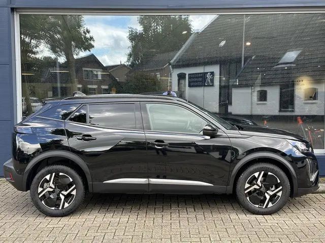 Peugeot 2008 1.2 Turbo 100 PK Allure 2025 Benzine 5