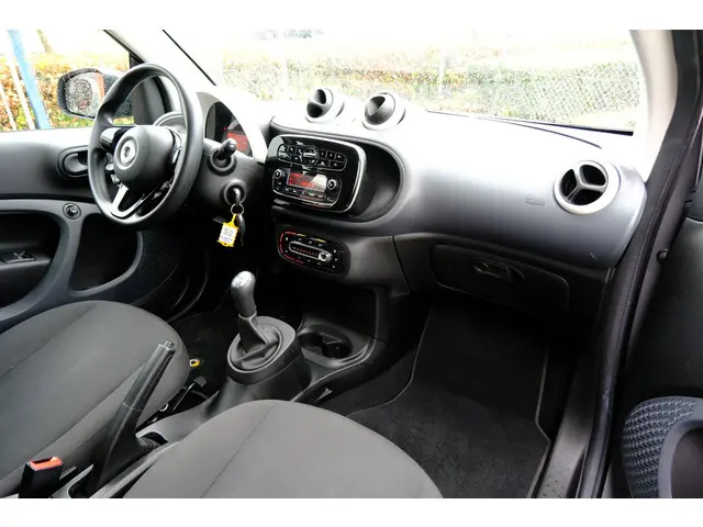 Smart Fortwo 1.0 Passion Pano|Clima|LMV 2018 Benzine 5