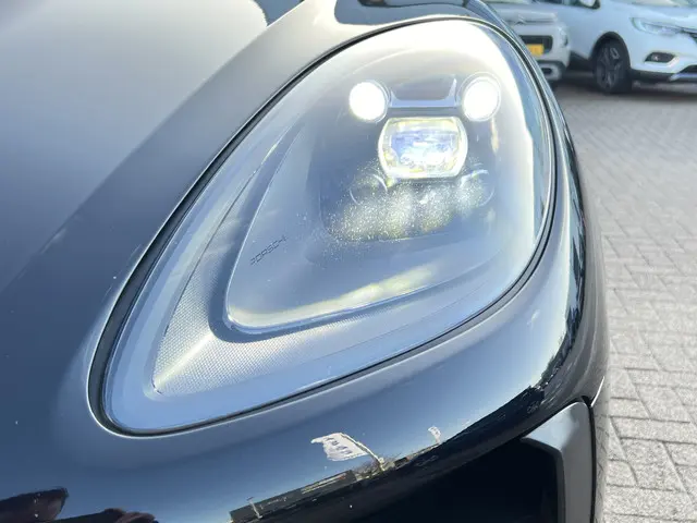 Porsche Macan 2.0 2019 Benzine 46