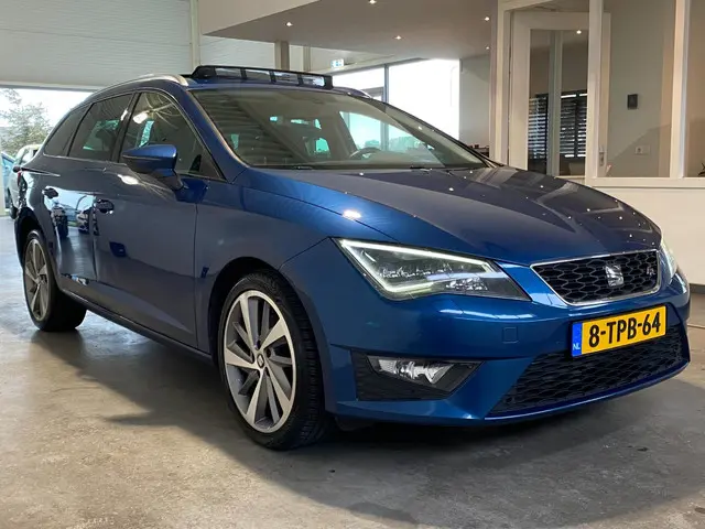 SEAT Leon ST 1.8 TSI Automaat - FR - Vol Opties 2014 Benzine 6