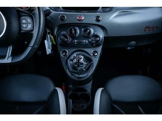 Fiat 500C 0.9 TwinAir Turbo Sport 2017 Benzine 36