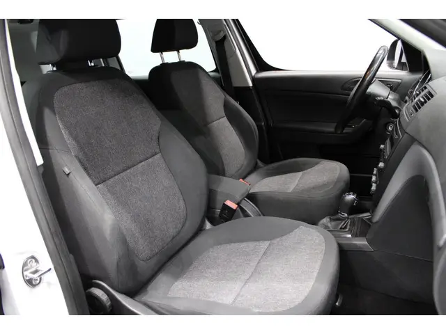 Škoda Yeti 1.2 TSI Active / Trekhaak / PDC / Airco 2015 Benzine 7