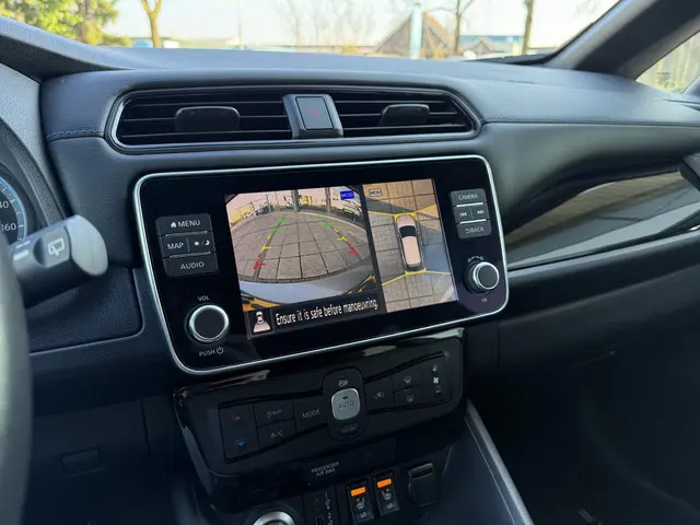 Nissan Leaf Aut. N-Connecta 40 kWh 2022 Elektrisch 23