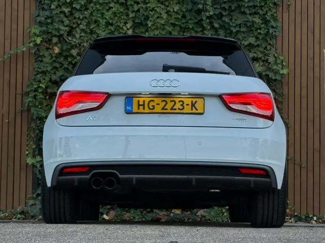 Audi A1 1.4 TFSI Sport Pro S-LINE 2015 Benzine 7