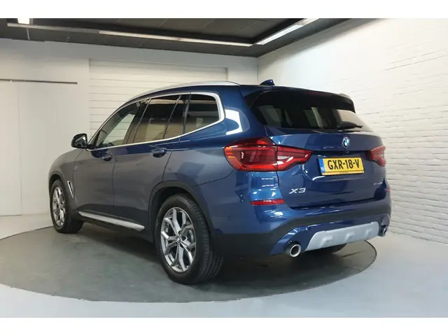 BMW X3 xDrive20i 2019 Benzine 4