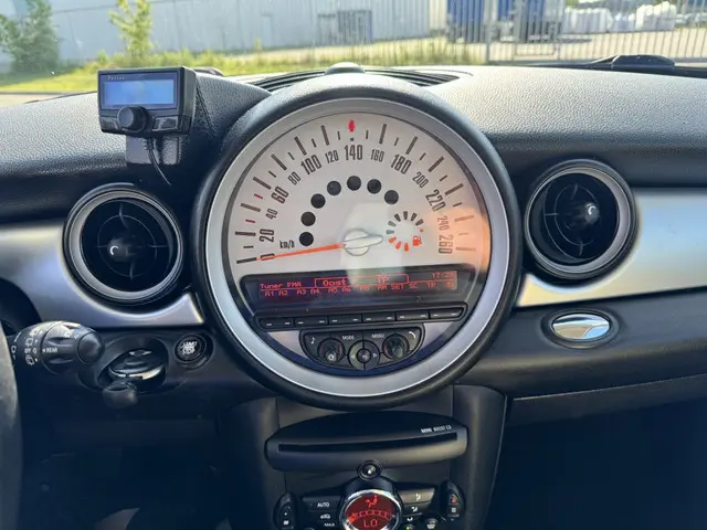 MINI Cooper Mini 1.6 Chili*LEER*CRUISE*CLIMATE* 2012 Benzine 12