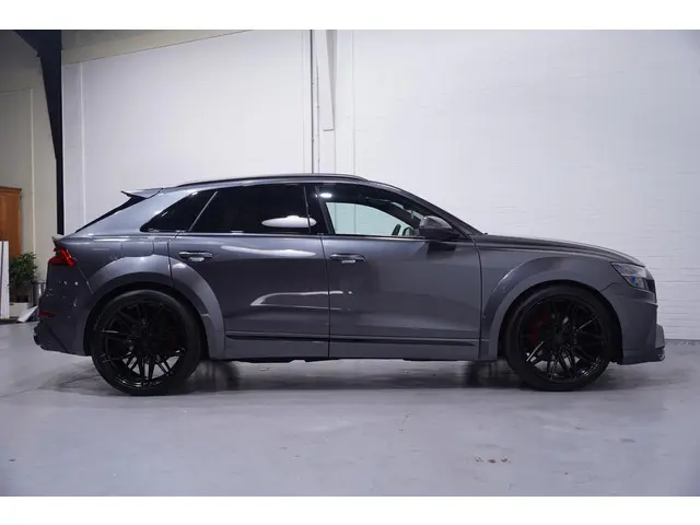 Audi Q8 55 TFSI quattro 2019 Benzine 9