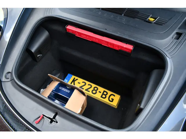 Porsche 911 3.8 GT3 2015 Benzine 68