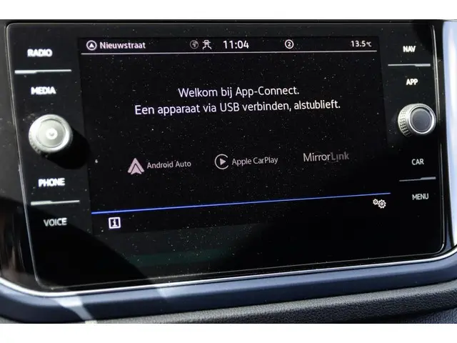 Volkswagen T-Roc 1.5 TSI Automaat Navigatie 2020 Benzine 11