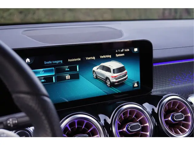 Mercedes-Benz EQB EQB 300 4MATIC 2022 Elektrisch 55