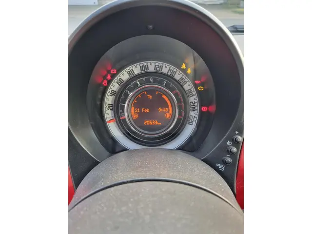Fiat 500 1.0 Hybrid RED 2022 Hybride Benzine 14