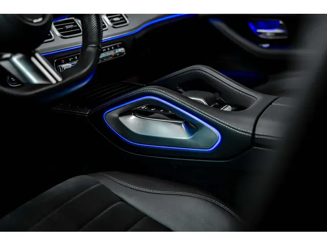 Mercedes-Benz GLE 450 2023 Benzine 31