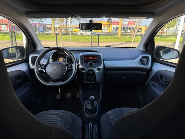 Peugeot 108 1.0 VTi Active Top 2014 Benzine 17