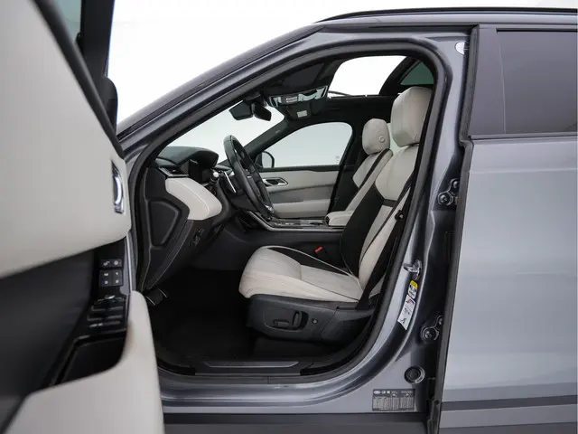 Land Rover Range Rover Velar 3.0 V6 AWD HSE 2017 Diesel 9