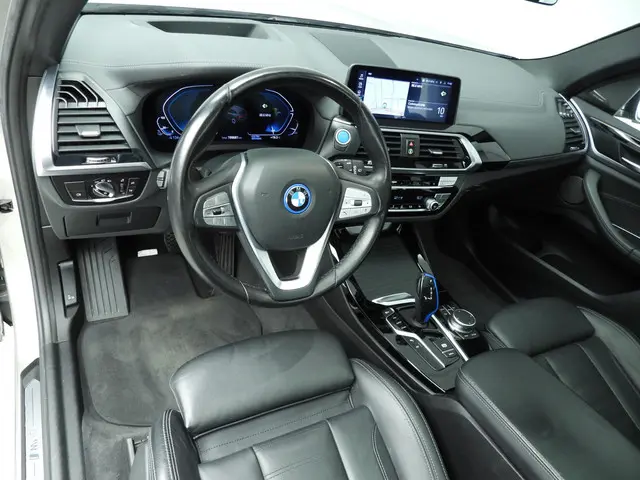 BMW iX3 High Executive 80 kWh 2021 Elektrisch 6