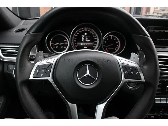 Mercedes-Benz E-Klasse Estate AMG 63 4MATIC 2014 Benzine 13