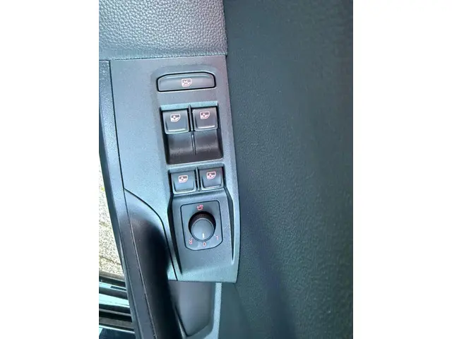 SEAT Ibiza 1.0 EcoTSI FR Plus Connect 2023 Benzine 16