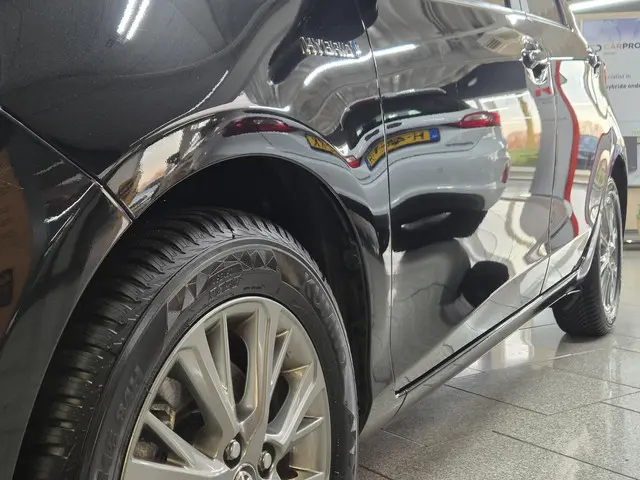 Toyota Yaris 1.5 Hybrid Dynamic 2019 Hybride Benzine 14