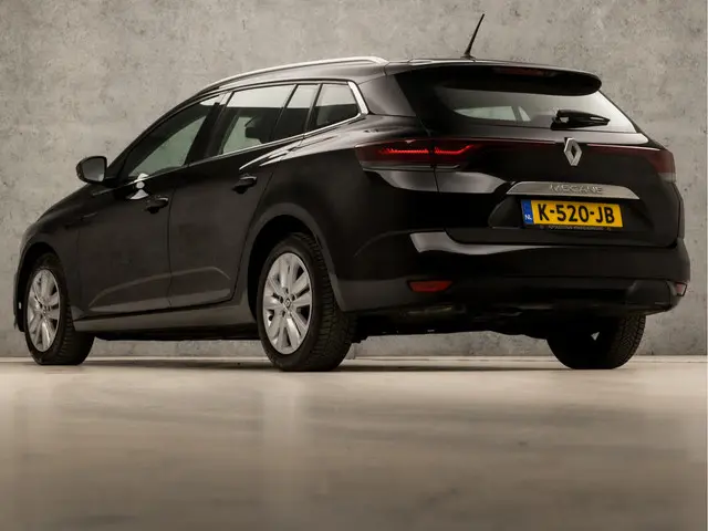 Renault Mégane Estate 1.3 TCe Business Sport 2021 Benzine 3