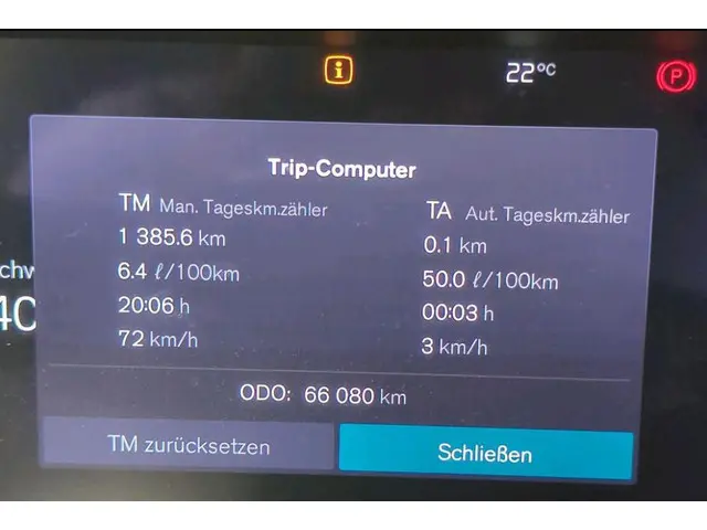 Volvo XC60 B4 D AWD Plus Dark 2023 Diesel 5