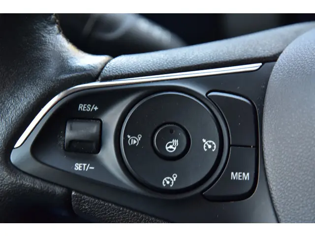 Opel Mokka-e Elegance 50-kWh 11kw bl. 2021 Elektrisch 10