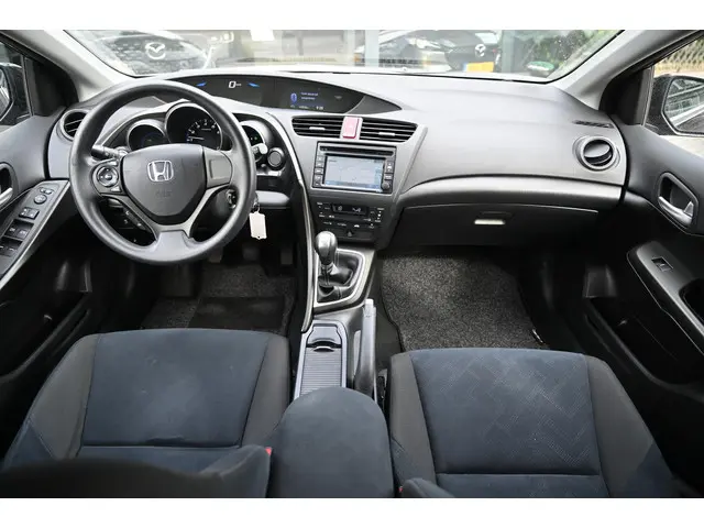 Honda Civic 1.8 GT 2012 Benzine 11
