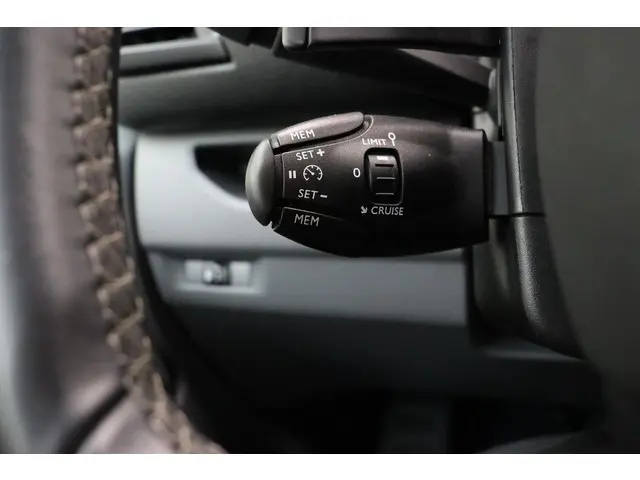 Opel Vivaro 2.0 CDTI L3H1 Innovation 2022 Diesel 27