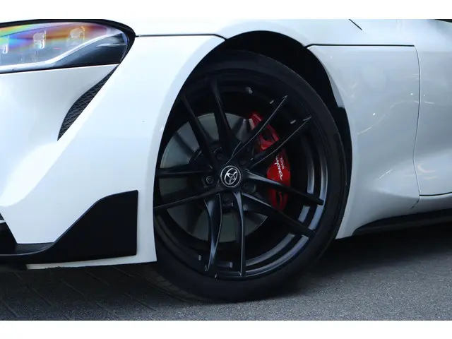 Toyota Supra 2.0 Fuji Speedway 2020 Benzine 4