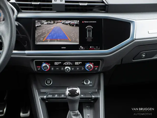 Audi Q3 Sportback 35 TFSI S-Line 2021 Benzine 25