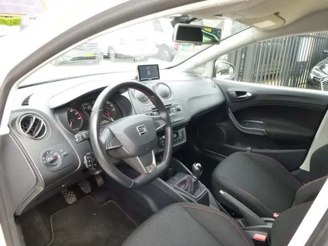 SEAT Ibiza ST 1.2 TSI FR Dynamic 2015 Benzine 10