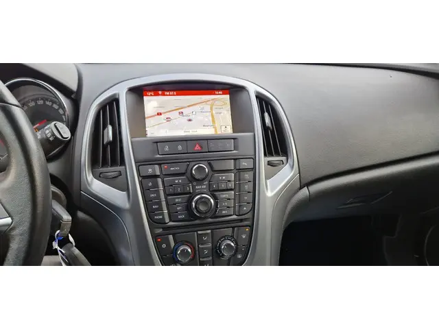 Opel Astra Sports Tourer 1.4 Turbo Bns + 2015 Benzine 10
