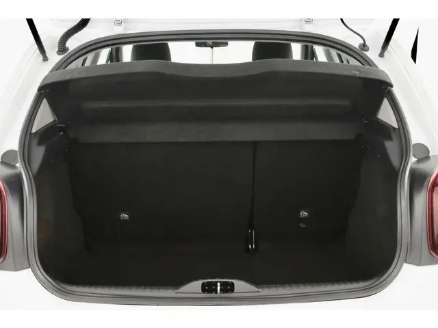 Citroën C3 1.2 PureTech Feel 105g wit 2017 Benzine 33