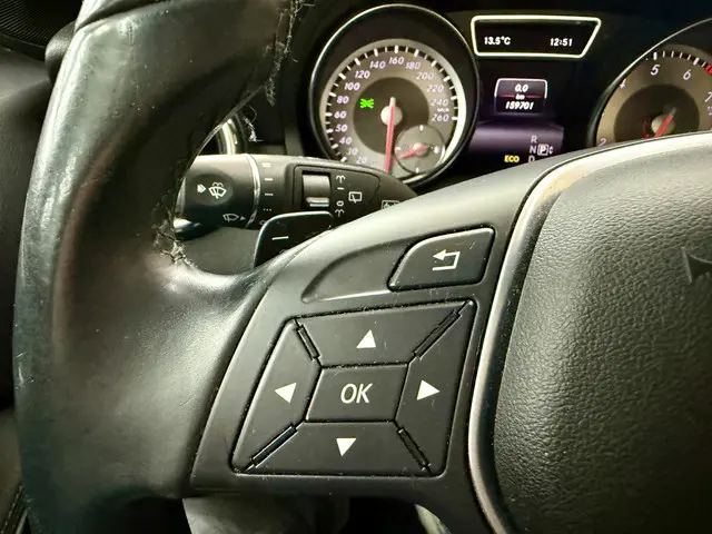 Mercedes-Benz GLA 200 Ambition, 157Pk, 2014, 2014 Benzine 32