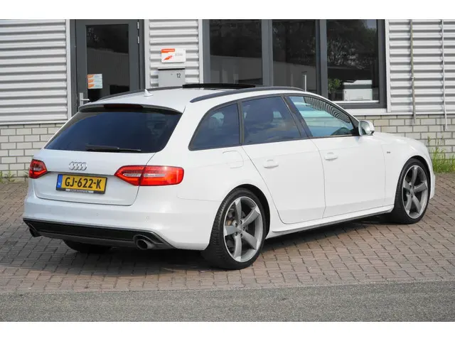 Audi A4 Avant 1.8 TFSI S-LINE PANORAMADAK 2015 Benzine 9