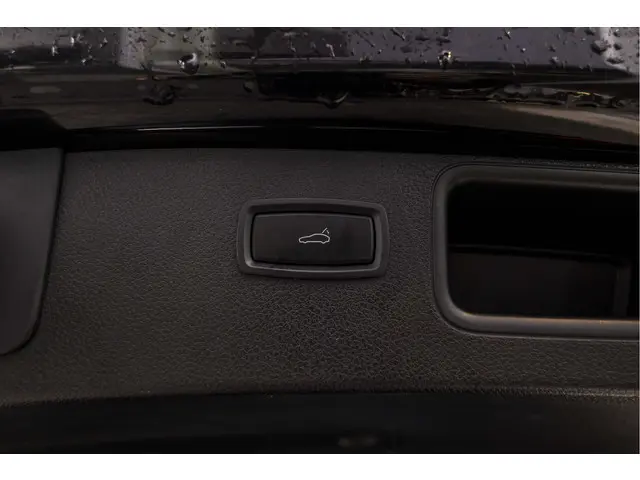 Porsche Macan 2.0 2018 Benzine 38