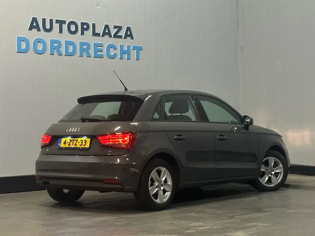 Audi A1 Sportback 1.4 TFSI Pro Line PDC/NAVI 2015 Benzine 6