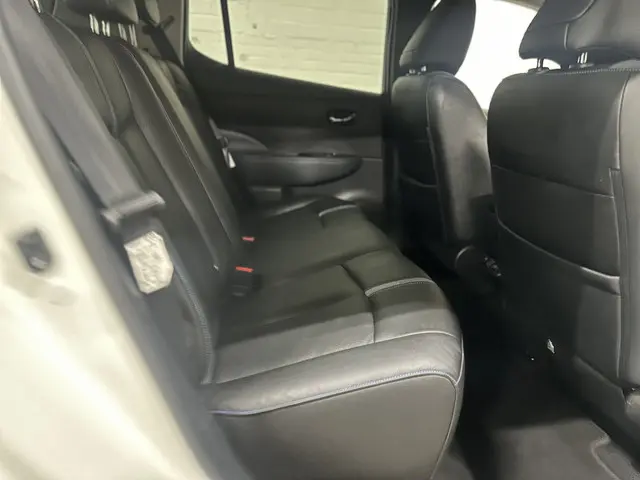 Nissan Leaf e+ Tekna 62 kWh 2021 Elektrisch 16