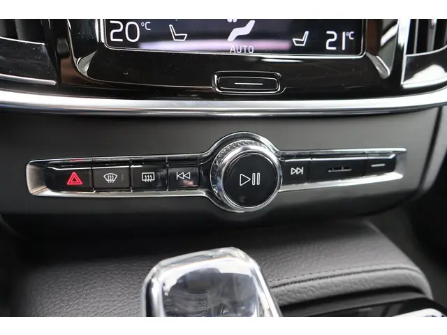 Volvo V90 2.0 T6 AWD Inscription 2021 Hybride Benzine 30