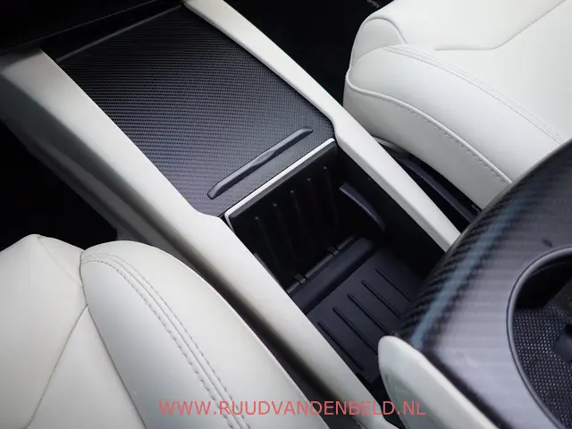 Tesla Model S 75D 2018 Elektrisch 26