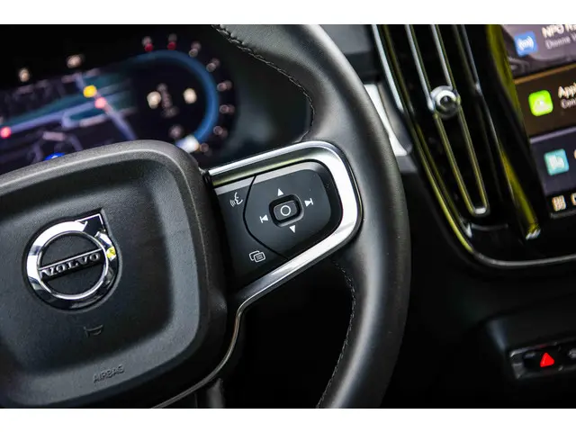 Volvo XC40 2.0 B4 Plus Dark 2024 Benzine 27