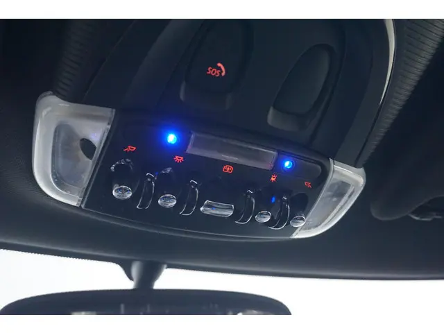 MINI 5-Deurs Cooper S Chili 2020 Benzine 23
