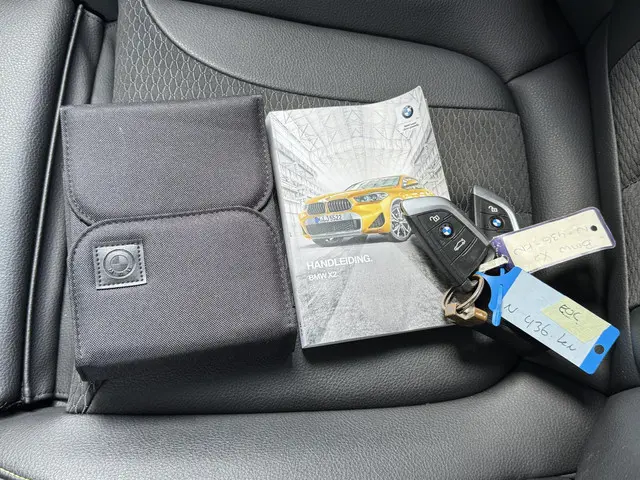 BMW X2 SDRIVE20I BUSINESS EDITION 2021 Benzine 27