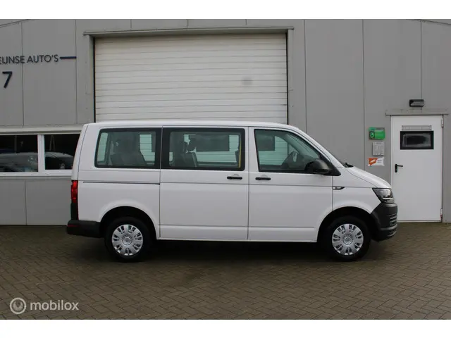Volkswagen Transporter Kombi 2.0 TSI L1H1 2017 Benzine 2