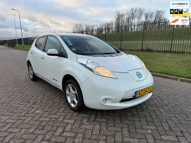 Nissan Leaf Acenta 30 kWh 2016 Elektrisch